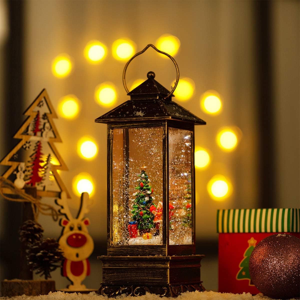 Christmas Snow Globes Lantern